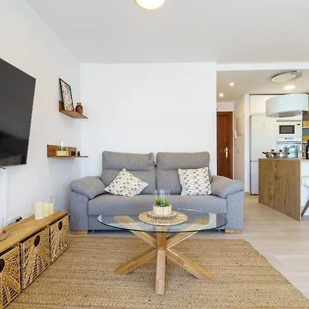 Appartement Shared Pool 50 M From The Beach *