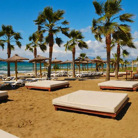 Apartmán Shared Pool 50 M From The Beach